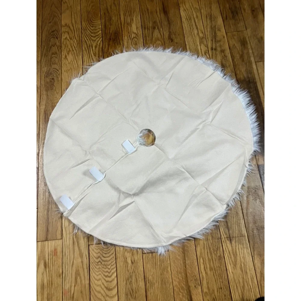 White‎ Plush Faux Fur Round Tree Skirt Decorative Base Cover